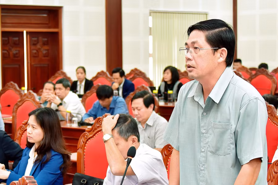 Bí thư Huyện ủy Kbang Nguyễn Hữu Tuyến mong muốn tỉnh tiếp tục tạo điều kiện cho các doanh nghiệp đầu tư vào lĩnh vực phát triển cây dược liệu dưới tán rừng. Ảnh: Đức Thụy