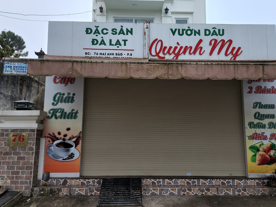 Đặc sản Quỳnh My nơi vợ chồng Vinh- Linh linh doanh. Ảnh: CT