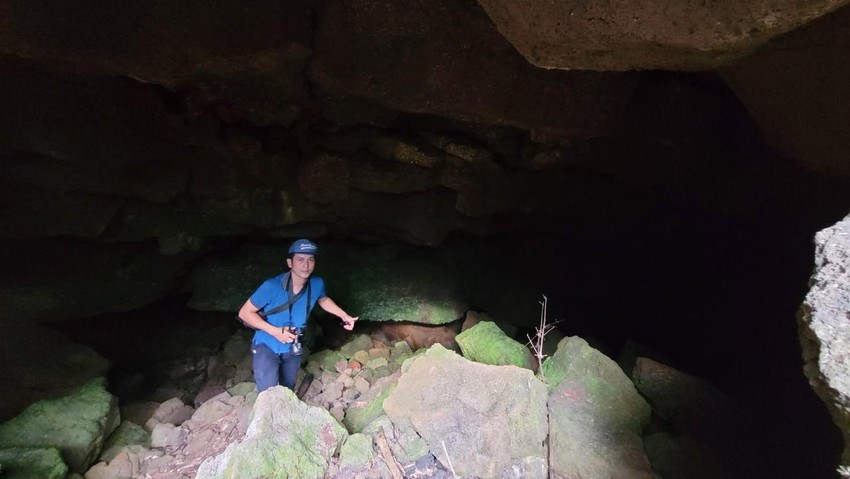 Trải nghiệm hang động núi lửa. Ảnh: VL