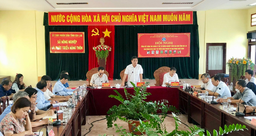 Phó Chủ tịch UBND tỉnh Gia Lai Kpă Thuyên phát biểu tại hội nghị. Ảnh: Lê Nam Phó Chủ tịch UBND tỉnh Gia Lai Kpă Thuyên phát biểu chỉ đạo tại hội nghị. Ảnh: Lê Nam