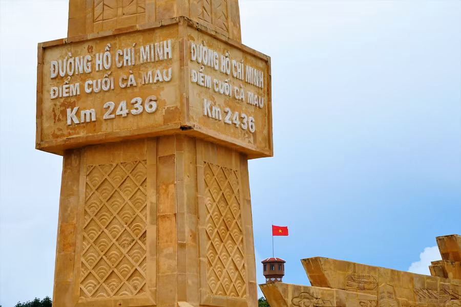  Mốc điểm cuối đường Hồ Chí Minh. Ảnh: Mai THanh Hải
