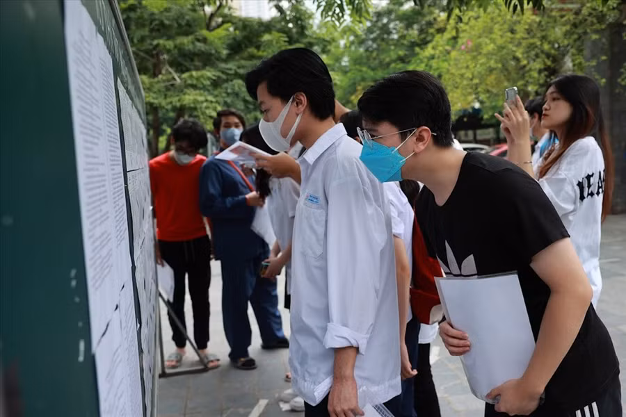 Chiều 7.7, thí sinh sẽ làm bài thi môn Toán trong kỳ thi tốt nghiệp THPT năm 2022. Ảnh: Hải Nguyễn