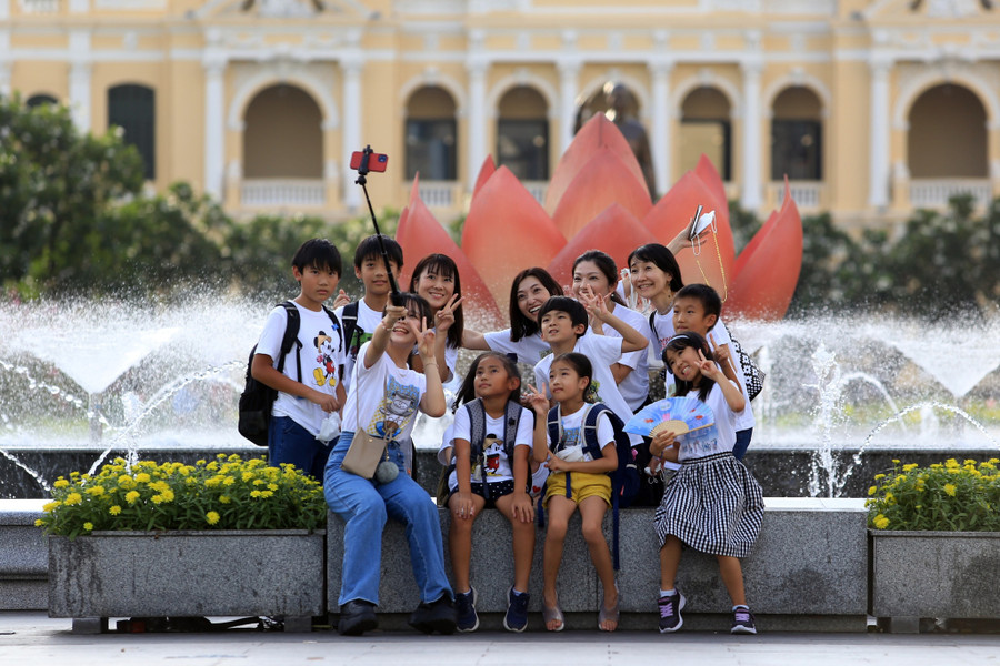 Du lịch TP.HCM khởi sắc sau 6 tháng đầu năm. Ảnh: Nhật Thịnh 