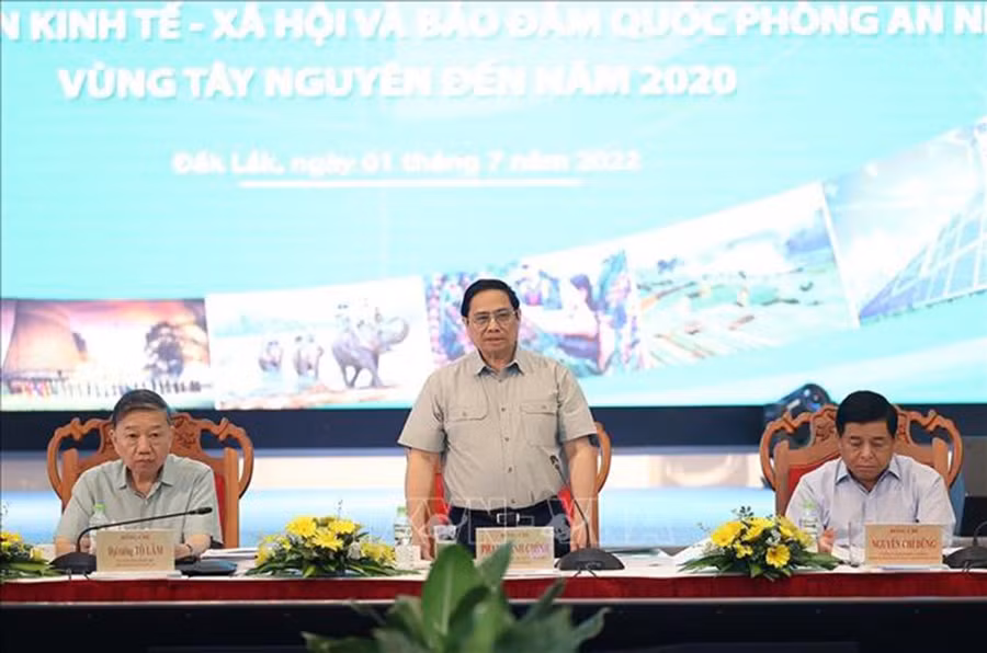  Thủ tướng Phạm Minh Chính chủ trì Hội nghị tổng kết Nghị quyết số 10 và Kết luận số 12 của Bộ Chính trị về phát triển Tây Nguyên. Ảnh TTX 