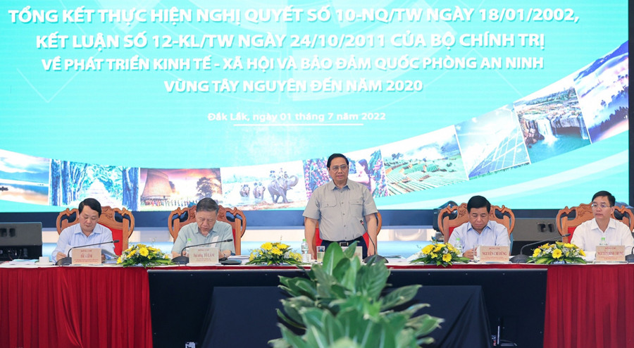 Thủ tướng Chính Phủ Phạm Minh Chính cùng các đại biểu tham dự Hội nghị. Ảnh nguồn CAND