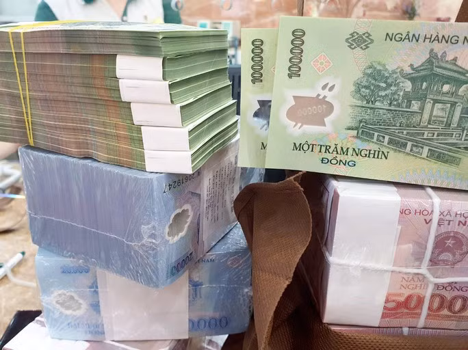 Lãi suất tiền gửi đã liên tục nhích lên thời gian qua