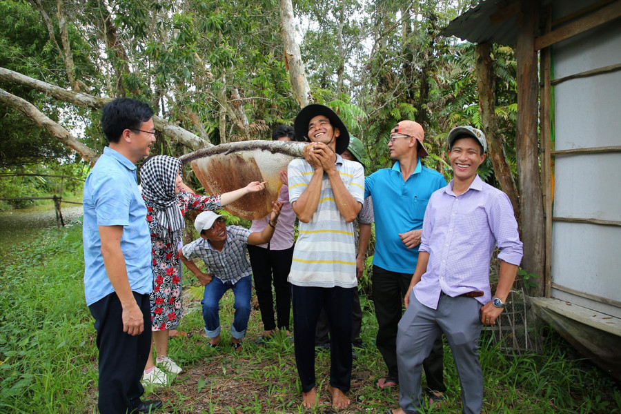 Khách nội địa bùng nổ, tuy nhiên khách quốc tế vẫn chỉ đạt hơn 400 nghìn lượt trong 6 tháng đầu năm. Ảnh: Phạm Hà