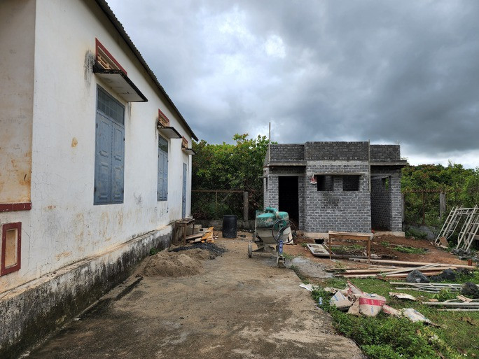 8 nhà vệ sinh 1,6 tỉ đồng xây dựng tại các hội trường, nhà sinh hoạt cộng đồng