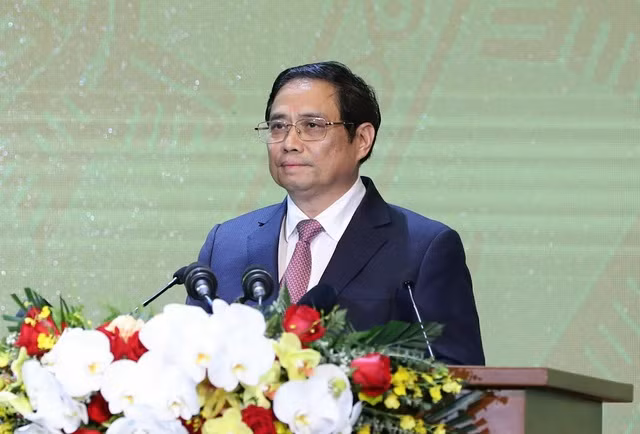 Thủ tướng Phạm Minh Chính: Lực lượng Cảnh sát nhân dân Việt Nam thực sự xứng đáng là đội quân Anh hùng của nhân dân Việt Nam anh hùng, của dân tộc Việt Nam anh hùng - Ảnh: VGP/Nhật Bắc