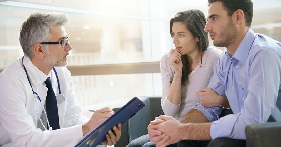 Kết hợp giữa thuốc và tư vấn có thể giúp cải thiện nhiều vấn đề. Ảnh: Shuttertsock Kết hợp giữa thuốc và tư vấn có thể giúp cải thiện nhiều vấn đề. Ảnh: Shuttertsock