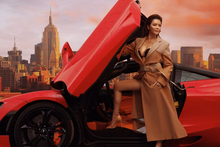 Cô vẫn luôn miệt mài chinh phục những cột mốc mới. Ảnh: Milor Trần