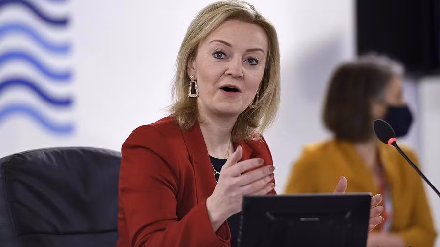  Nữ ngoại trưởng Anh Liz Truss. Ảnh Euronews.