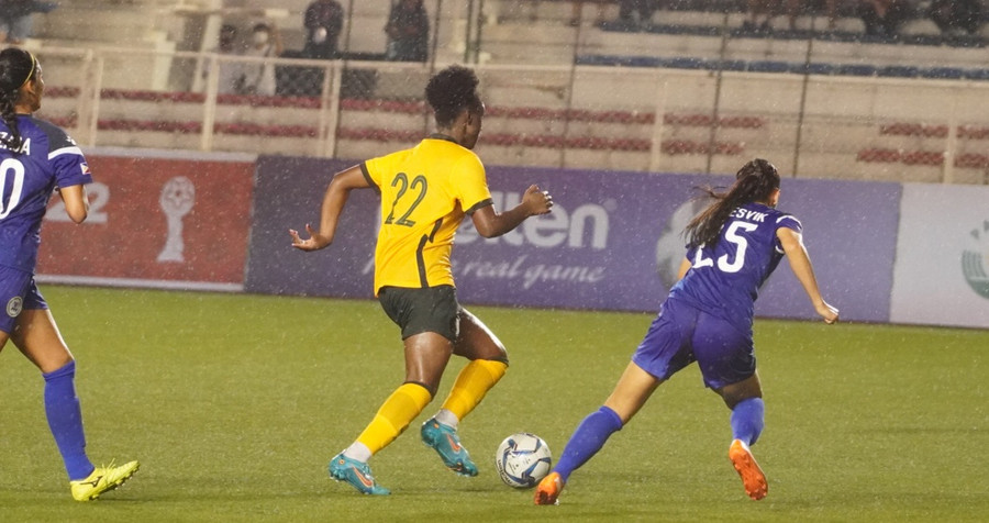 Tuyển Úc (áo vàng) xuất trận với thất bại. Ảnh: PFF Tuyển Úc (áo vàng) xuất trận với thất bại. Ảnh: PFF