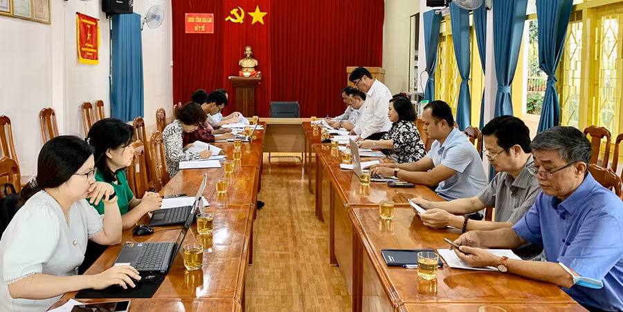  Quang cảnh buổi làm việc. Ảnh: Như Nguyện