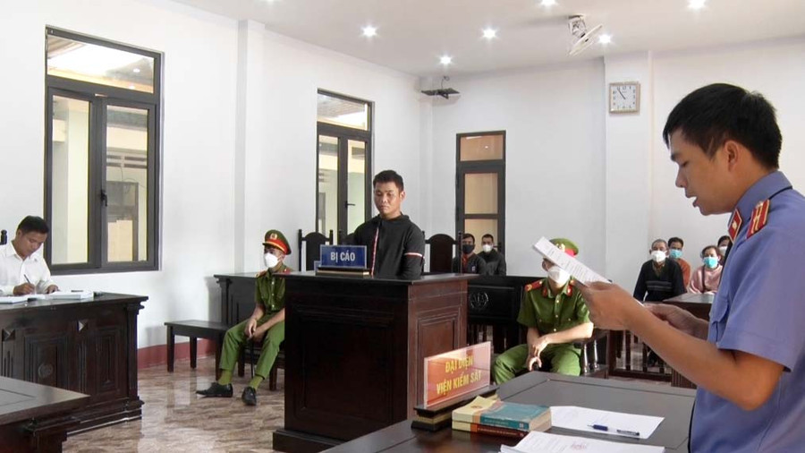 Phiên toà xét xử bị can Chinh. Ảnh: Hà Phương