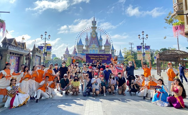 Du lịch Việt đang trải qua thời điểm vô cùng sôi động sau đại dịch. (Ảnh: CTV/Vietnam+)