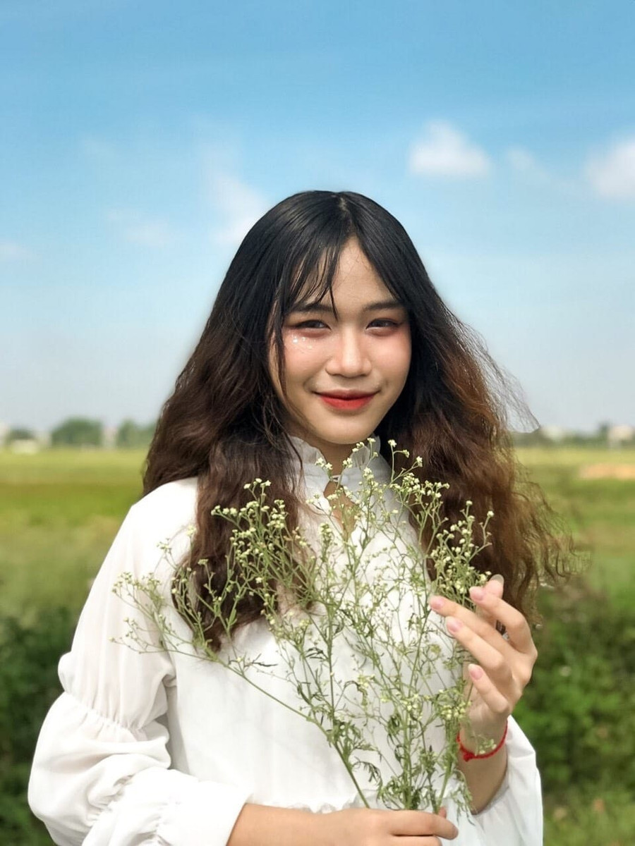 Nguyễn Hương Giang - thủ khoa khối C năm nay. Nguyễn Hương Giang - thủ khoa khối C năm nay.