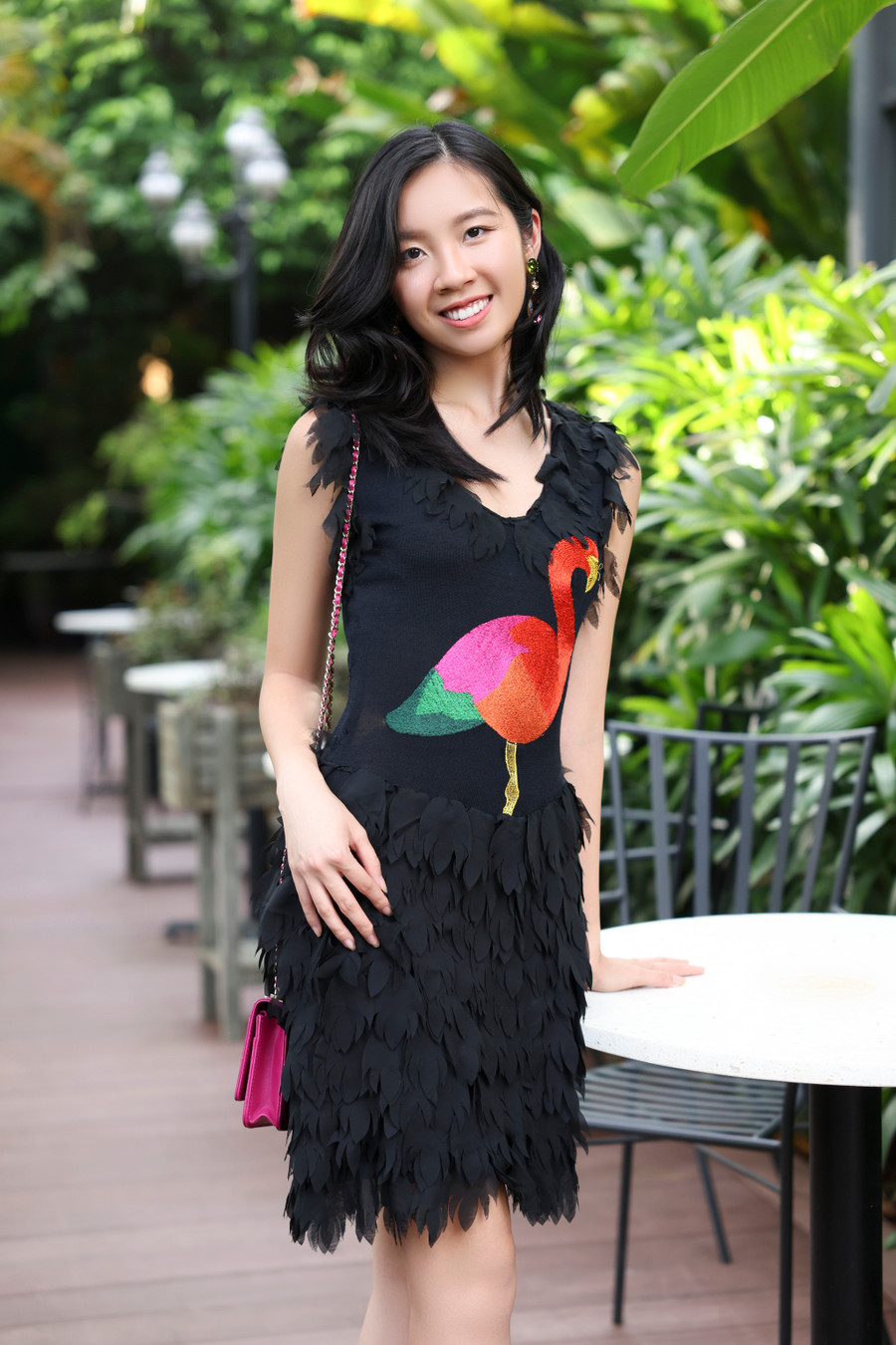  Dù có mẹ là người nổi tiếng nhưng Alex cho biết cô không có ý định làm nghệ thuật. Ở tuổi 19, con gái Thanh Mai theo đuổi ngành marketing. Cô dành nhiều thời gian để tìm hiểu và nghiên cứu về lĩnh vực yêu thích