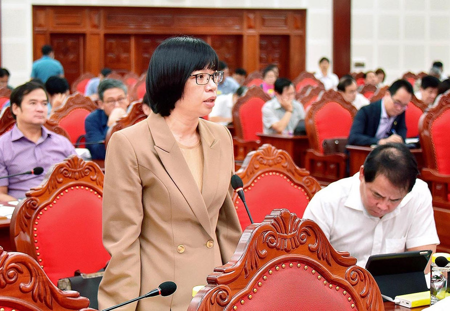 Phó Chủ tịch UBND tỉnh Nguyễn Thị Thanh Lịch đề nghị các đơn vị, địa phương tránh chạy theo thành tích trong công tác giảm nghèo. Ảnh Đức Thụy