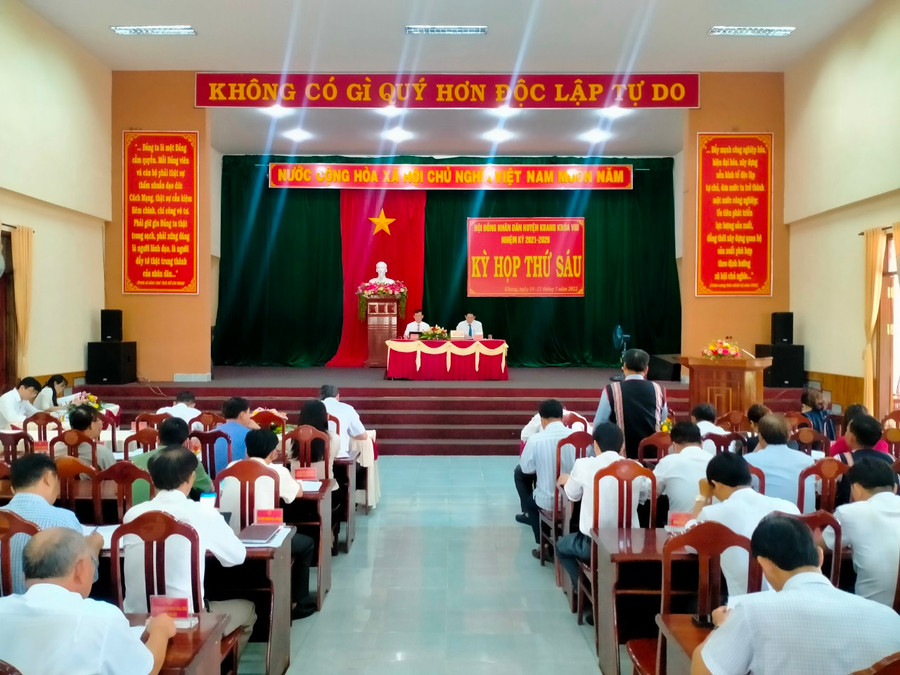 Quang cảnh hội nghị kỳ họp thứ 6 HĐND huyện Kbang. Ảnh: Hồng Hạnh Quang cảnh hội nghị kỳ họp thứ Sáu HĐND huyện Kbang. Ảnh: Hồng Hạnh