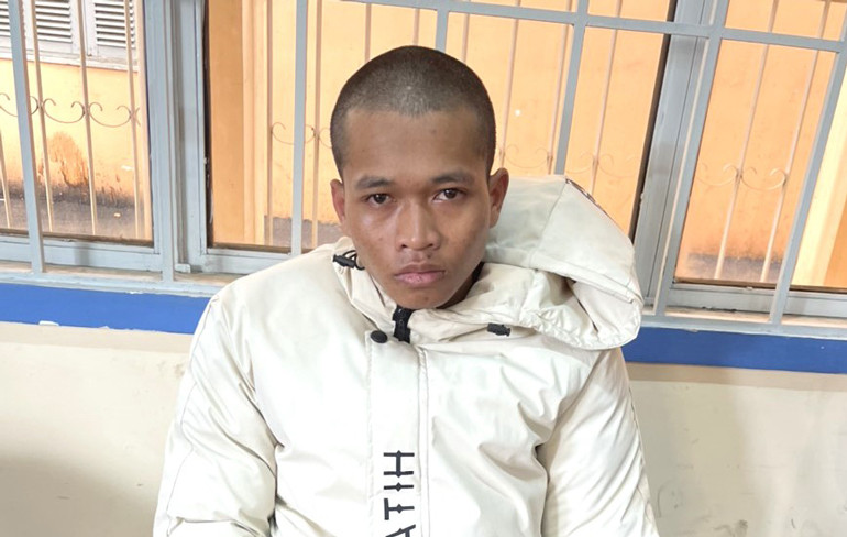 K’Ban bị bắt giữ sau gần 1 tháng chém người, cướp xe máy K’Ban bị bắt giữ sau gần 1 tháng chém người, cướp xe máy