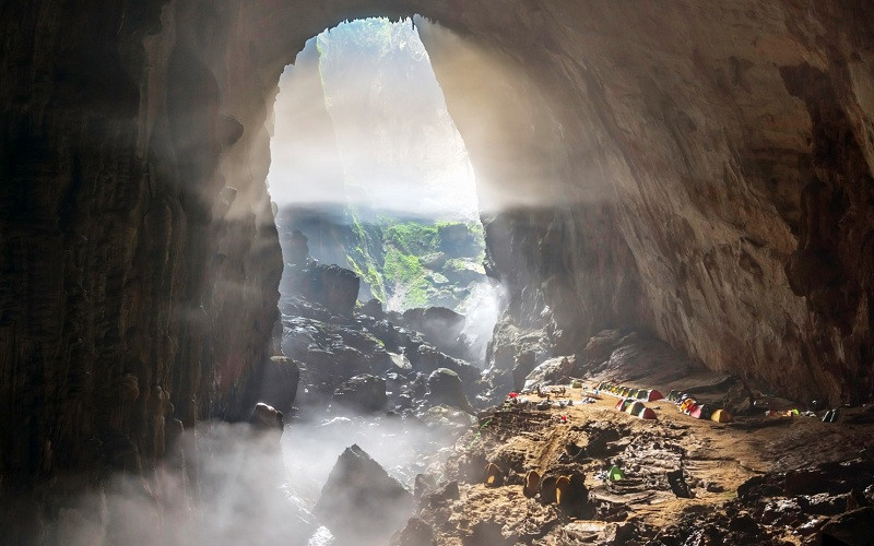 Cắm trại trong hang Sơn Đoòng (Ảnh: Ryan Deboodt) Cắm trại trong hang Sơn Đoòng (Ảnh: Ryan Deboodt)