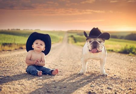 Cùng bé đi thám hiểm thế giới