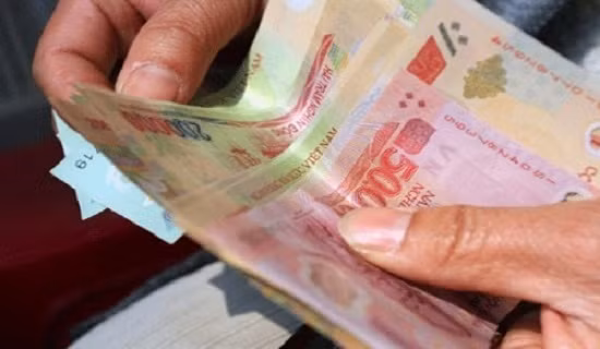 Từ đầu năm học 2015-2016 đến nay, Trường Mẫu giáo Hoa Sen (xã Chư A Thai, huyện Phú Thiện) luôn trong tình trạng chậm lương, nợ lương (ảnh minh họa) từ đầu năm học 2015-2016 đến nay, trường luôn trong tình trạng chậm lương, nợ lương 9 giáo viên hợp đồng và các nhân viên do không có nguồn kinh phí để chi trả.