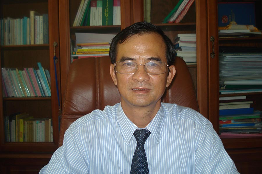 Nguyễn Văn Cư-Giám đốc Ngân hàng Nhà nước Chi nhánh tỉnh Gia Lai