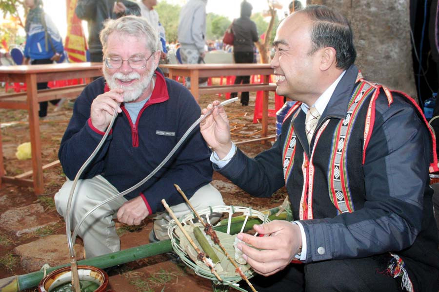 Với hình thức dịch vụ homestay. du khách sẽ có những trải nghiệm rất đáng nhớ (ảnh chụp tại làng Ốp, TP. Pleiku). Ảnh: Lam Nguyên Với hình thức dịch vụ homestay. du khách sẽ có những trải nghiệm rất đáng nhớ (ảnh chụp tại làng Ốp, TP. Pleiku). Ảnh: Lam Nguyên