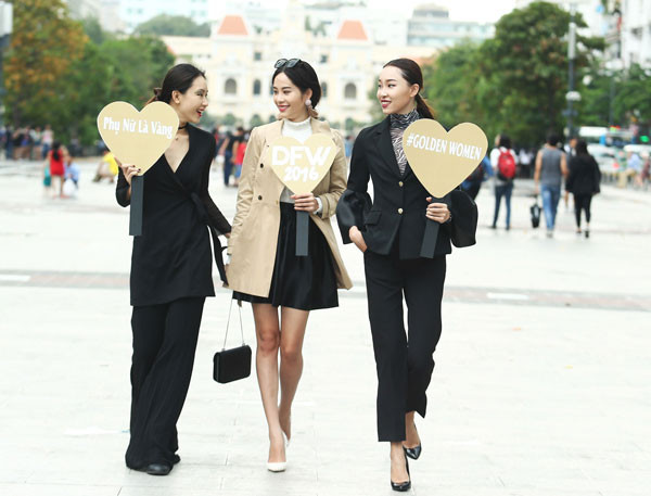 Thông điệp của Tuần lễ Nhà thiết kế thời trang Việt Nam Thu - Đông 2016 là ''Phụ nữ vàng''. Thông điệp của Tuần lễ Nhà thiết kế thời trang Việt Nam Thu - Đông 2016 là ''Phụ nữ vàng''.