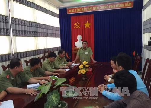 Đại diện ngành chức năng công bố Quyết định xử phạm hành chính đối với 6 cơ sở kinh doanh hàng đa cấp.