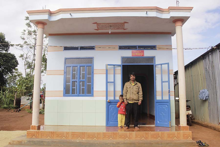 Gia đình anh Khih không còn lo lắng mỗi khi mùa mưa bão về. Ảnh: P.V Gia đình anh Khih không còn lo lắng mỗi khi mùa mưa bão về. Ảnh: P.V