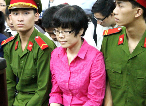 Huyền Như tại phiên xử sơ thẩm.