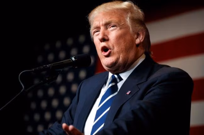 Tân TT Donald Trump: 