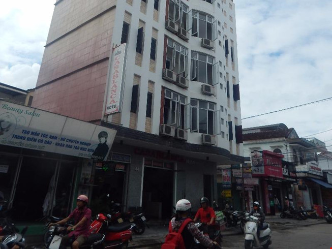 Sau 20 phút đám cháy đã được không chế.