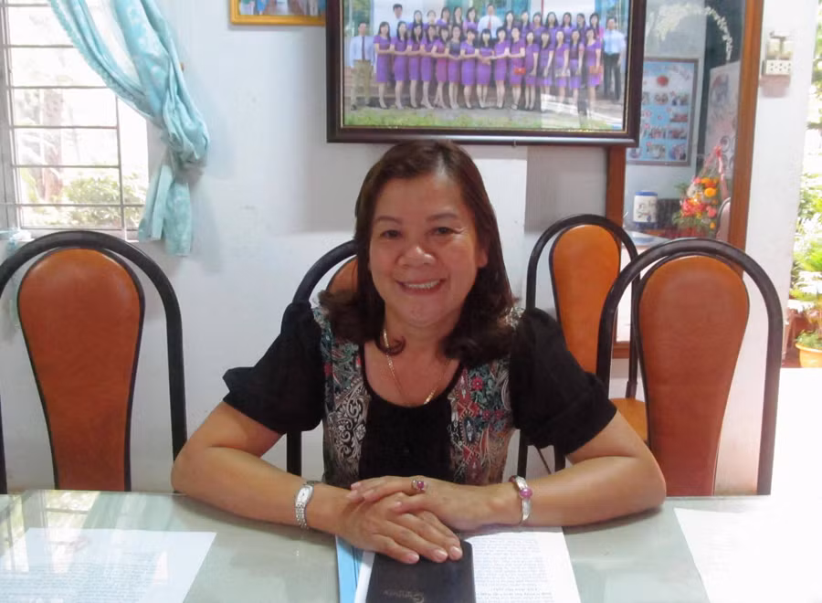 Tình yêu thương con trẻ đã giúp cô giáo Nguyễn Thị Liên phấn đấu vươn lên trong sự nghiệp trồng người. Ảnh: H.T