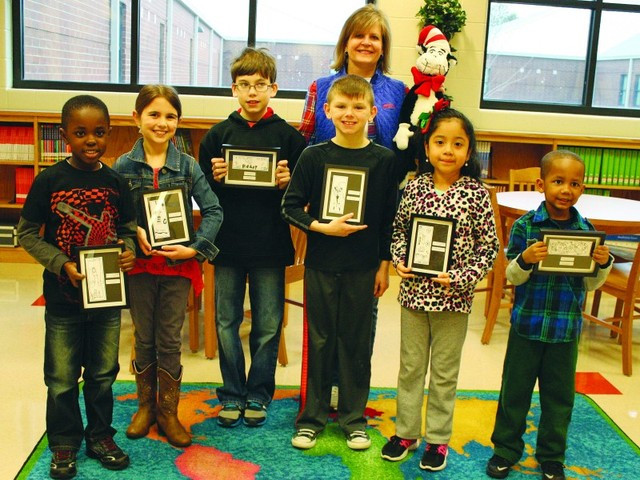 Tuần lễ xuất hiện ngày 6-5 cũng được coi là tuần Nhà giáo Hoa Kỳ. Tuần lễ xuất hiện ngày 6-5 cũng được coi là tuần Nhà giáo Hoa Kỳ.