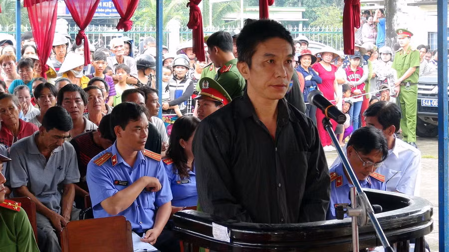 Bị cáo Mười tại phiên tòa lưu động ngày 18-11