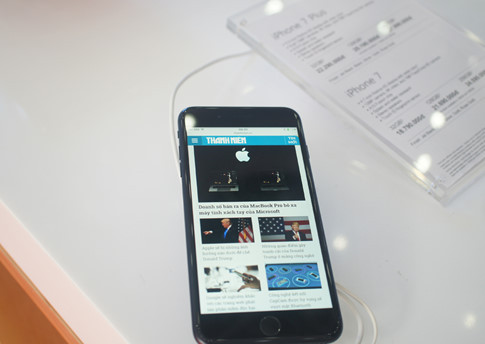 iPhone 7 Plus iPhone 7 Plus với giao diện chạy Thanh Niên