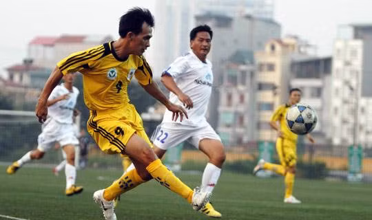 Hồng Sơn vẫn là cơn lốc trước các khuôn thành ở giải lão tướng. Ảnh: NVCC.