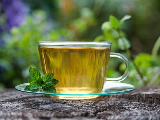 Uống trà xanh có thể giúp giảm nguy cơ mắc bệnh tim, ung thư, tiểu đường loại 2 và nhiều bệnh khác ẢNH: SHUTTERSTOCK