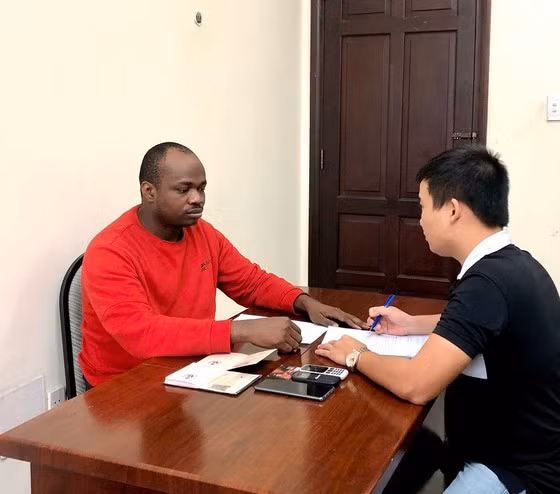 Các đối tượng Chukwugekwe Godwin Ajearo; Ugochukuwu Okechukwu James và Ogo Emeka Donal