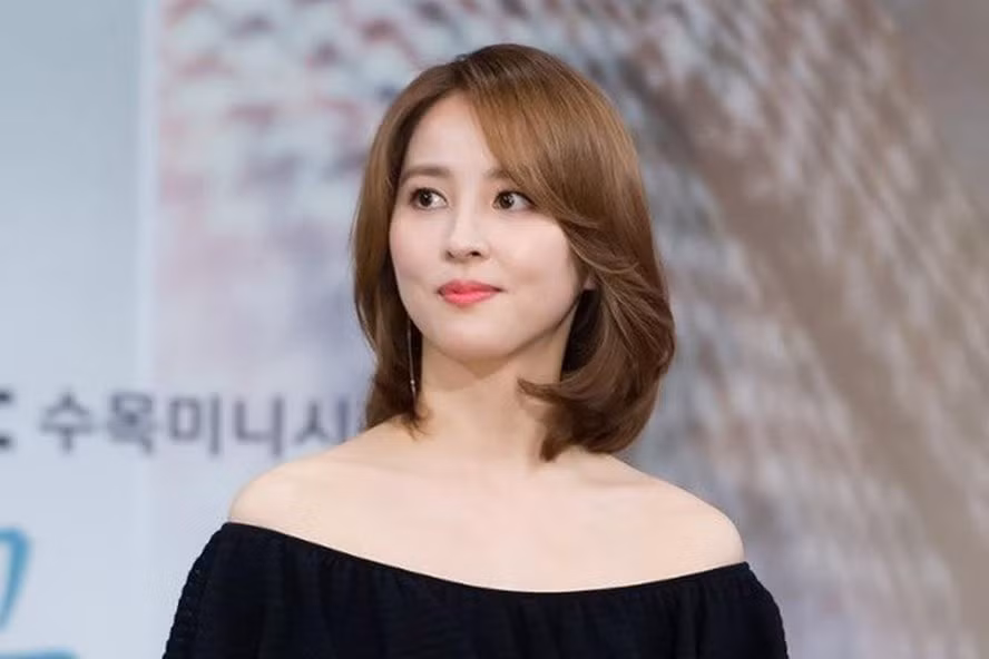 Nữ diễn viên Han Hye Jin. Ảnh: Knet