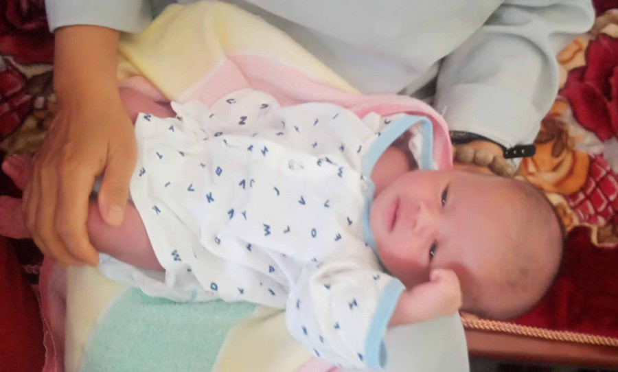 Cháu bé hiện đang có sức khỏe ổn định. Ảnh: Văn Ngọc 