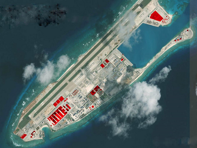Trung Quốc đã xây dựng nhiều công trình quân sự phi pháp trên đá Chữ Thập thuộc quần đảo Trường Sa của Việt Nam - Ảnh: AMTI Trung Quốc đã xây dựng nhiều công trình quân sự phi pháp trên đá Chữ Thập thuộc quần đảo Trường Sa của Việt Nam - Ảnh: AMTI