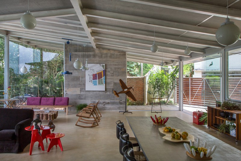 Kèo thép đảm bảo độ bền cho phần mái. Hơn nữa trọng lượng thép nhẹ nên sẽ là lựa chọn hoàn hảo cho một ngôi nhà nằm ở lưng chừng núi. Kèo thép đảm bảo độ bền cho phần mái. Hơn nữa trọng lượng thép nhẹ nên sẽ là lựa chọn hoàn hảo cho một ngôi nhà nằm ở lưng chừng núi.