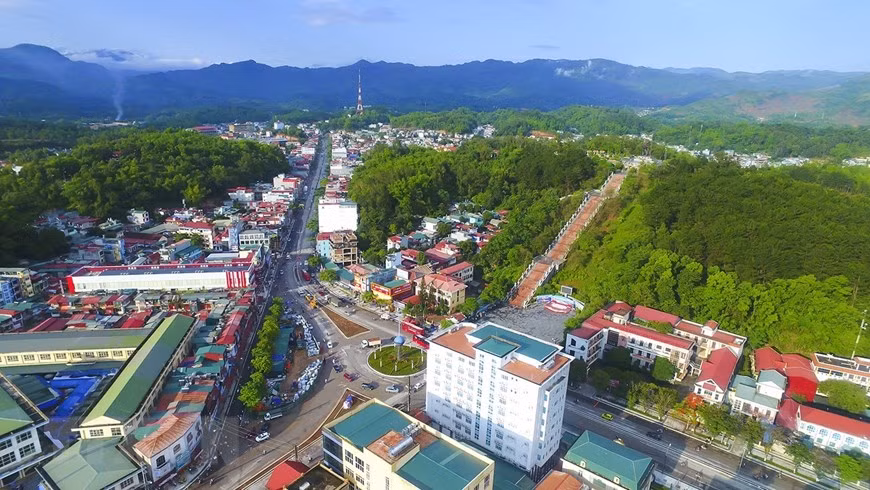 Thành phố Điện Biên Phủ ngày càng đổi mới và phát triển. (Ảnh: Phan Tuấn Anh/TTXVN)