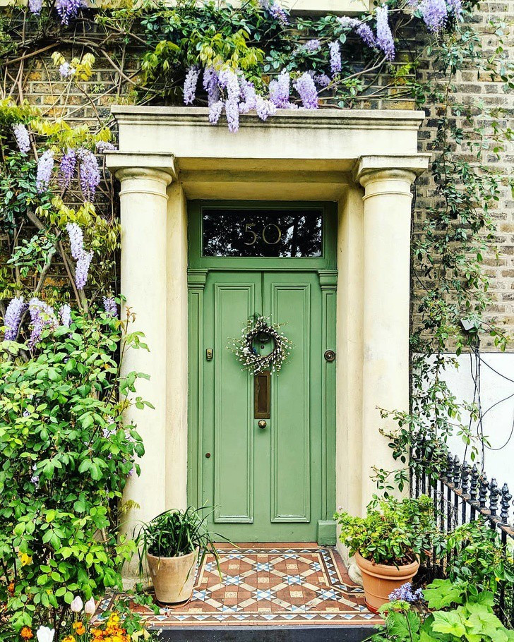 Sắc xanh dịu mát với màu sắc vintage.