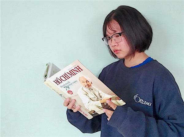 Mỹ Ngọc luôn dành một tình yêu đặc biệt cho môn Lịch sử. Ảnh: M.T Mỹ Ngọc luôn dành một tình yêu đặc biệt cho môn Lịch sử. Ảnh: M.T